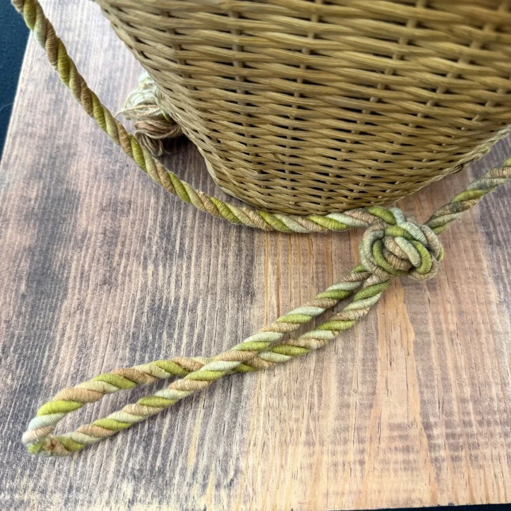 Vintage Habanero Anejo Wicker Wrapped Tequila Bottle Glass Decanter Rope Strap